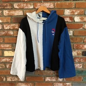 Etre Cecile Colorblock Embroidered Bell Sleeve Hoodie